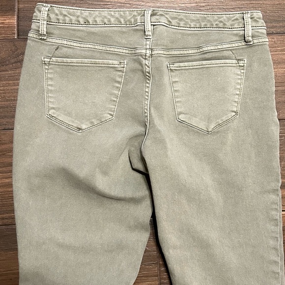 Mossimo Womens Size 8 / 29 R Stretch Distressed Mid Rise Olive Grey Jeggings - Picture 2 of 7